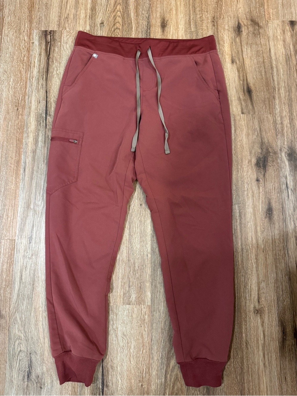 Figs Women's Maroon Track Joggers with Drawstring Waist